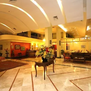4* Hotel Carlton Plaza